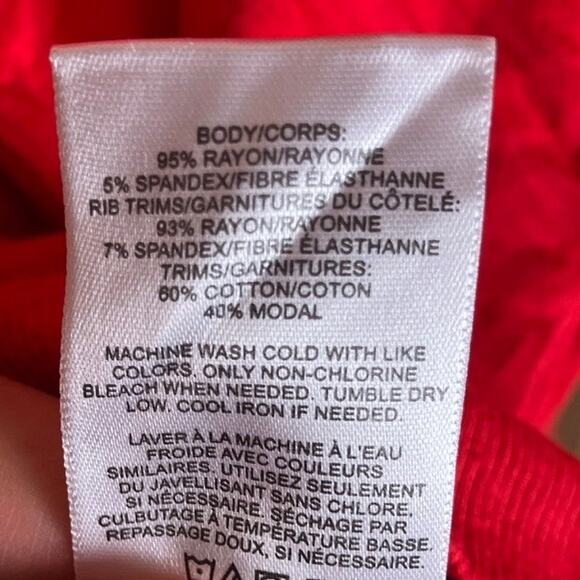 Express 111 Womens Sweater Red V Neck Long Sleeve Relaxed Rayon Blend Small - Picture 7 of 12